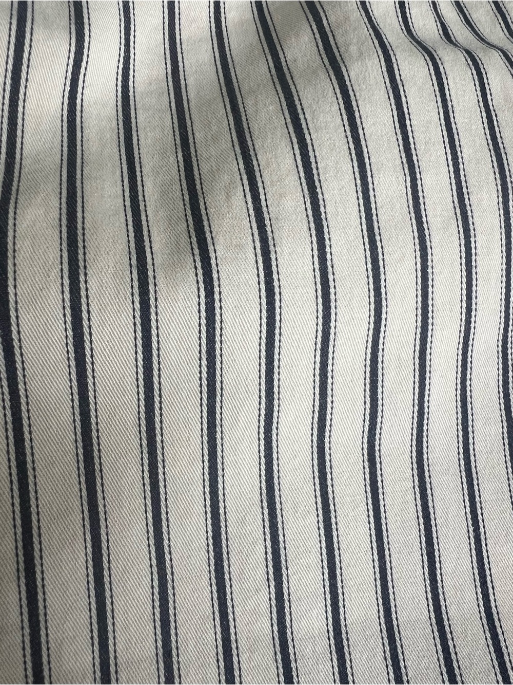 Everlane High-Waist Striped Shorts - White with Navy Pinstripes Size M 0085 - Picture 4 of 4